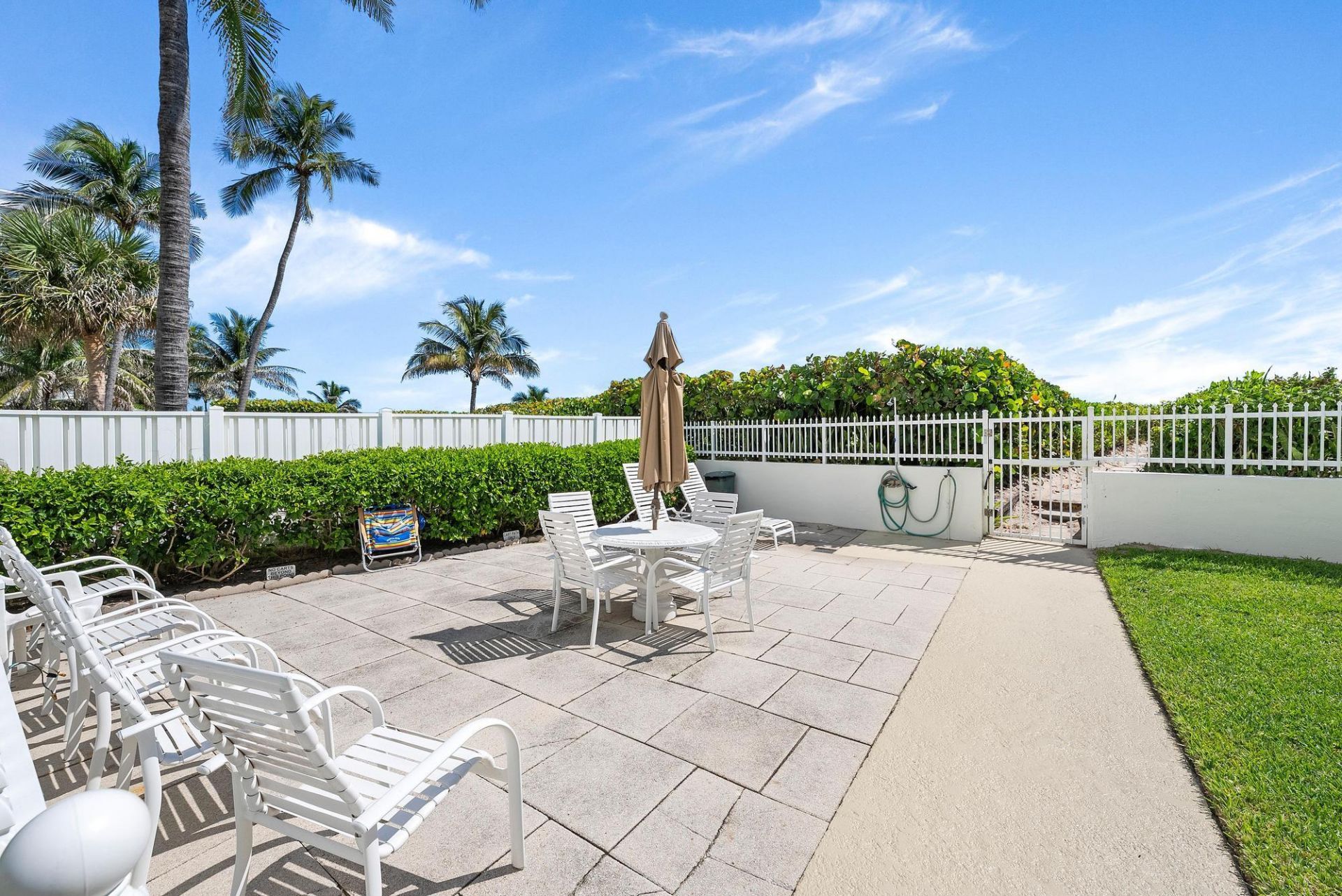 3600 N Ocean Drive, Unit 423, Singer Island, FL 33404 Photo