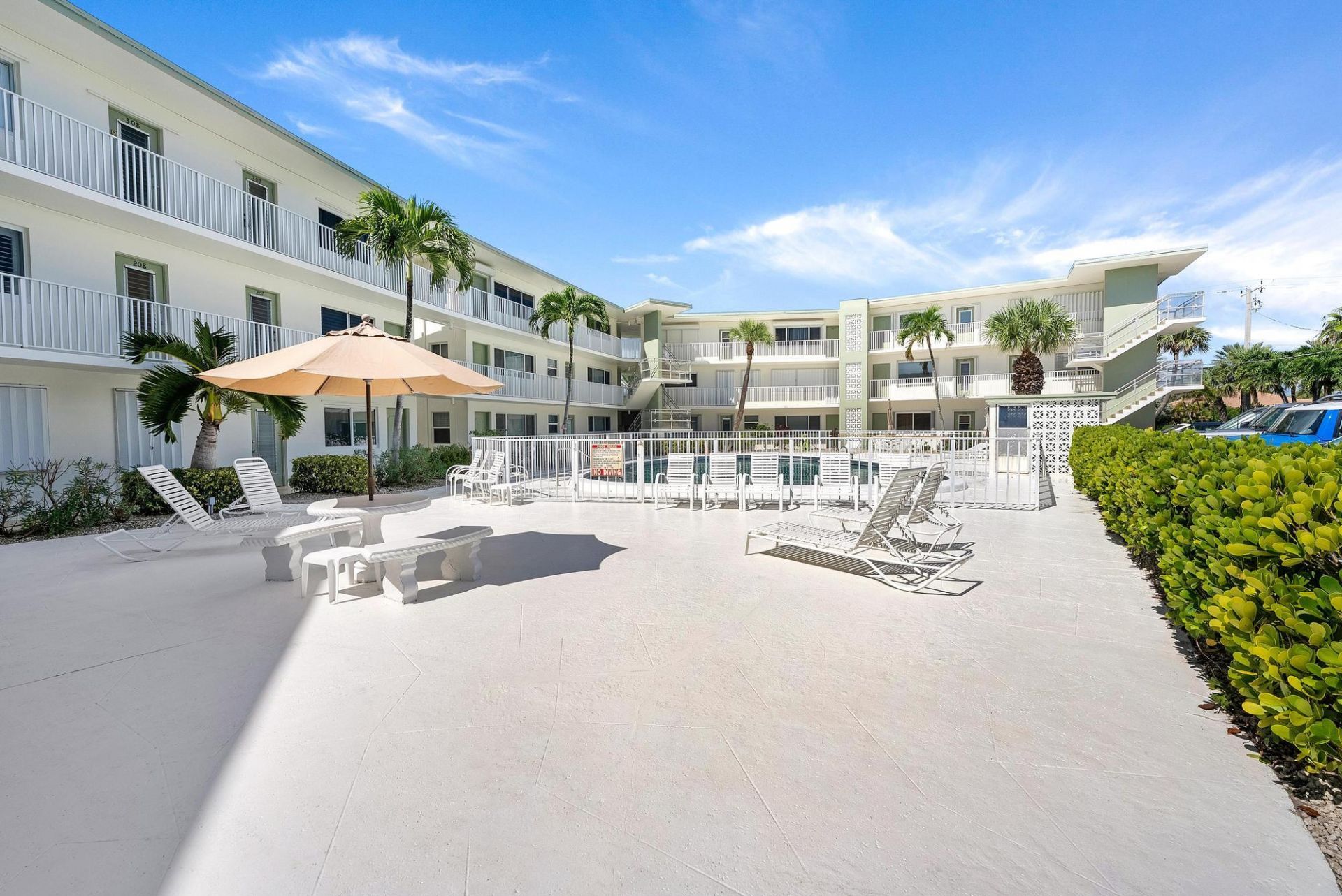 3600 N Ocean Drive, Unit 423, Singer Island, FL 33404 Photo