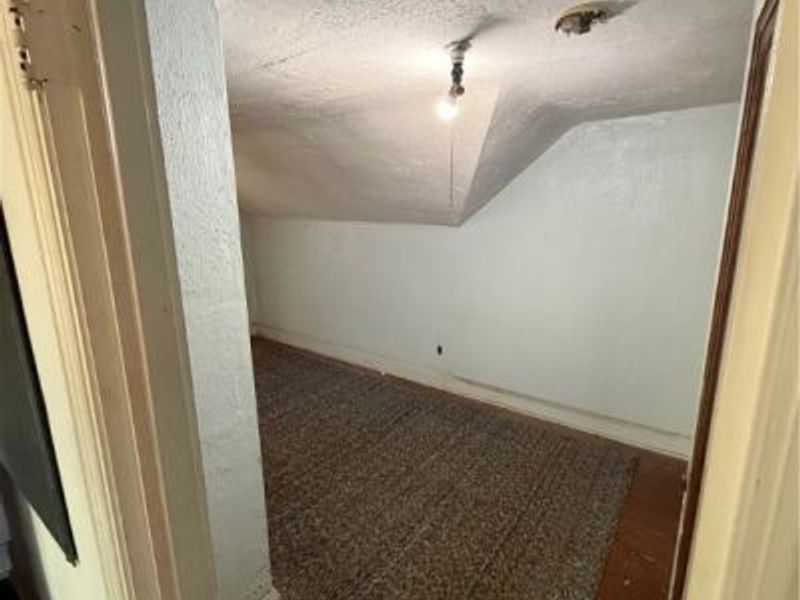 8703 E Market Street, Howland, OH 44484 Photo 5