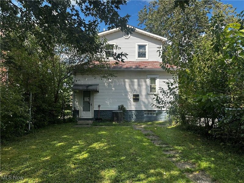1924 E 33rd Street, Lorain, OH 44055 Photo 3