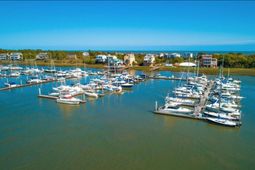 67 W 10th Street photo 4