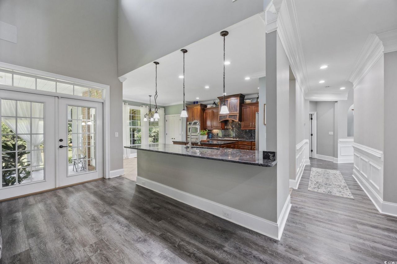 2273 Starduster Ln. Photo 13