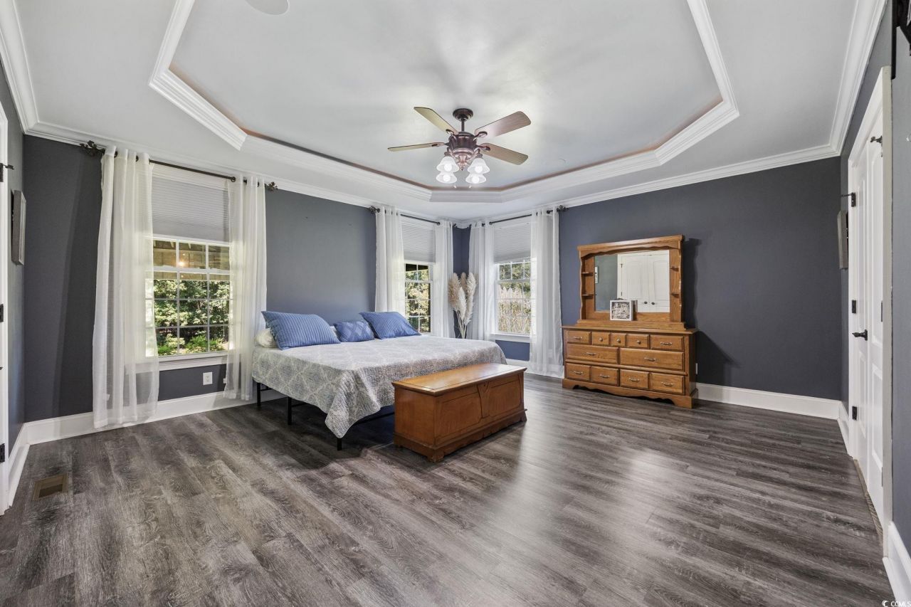 2273 Starduster Ln. Photo 14