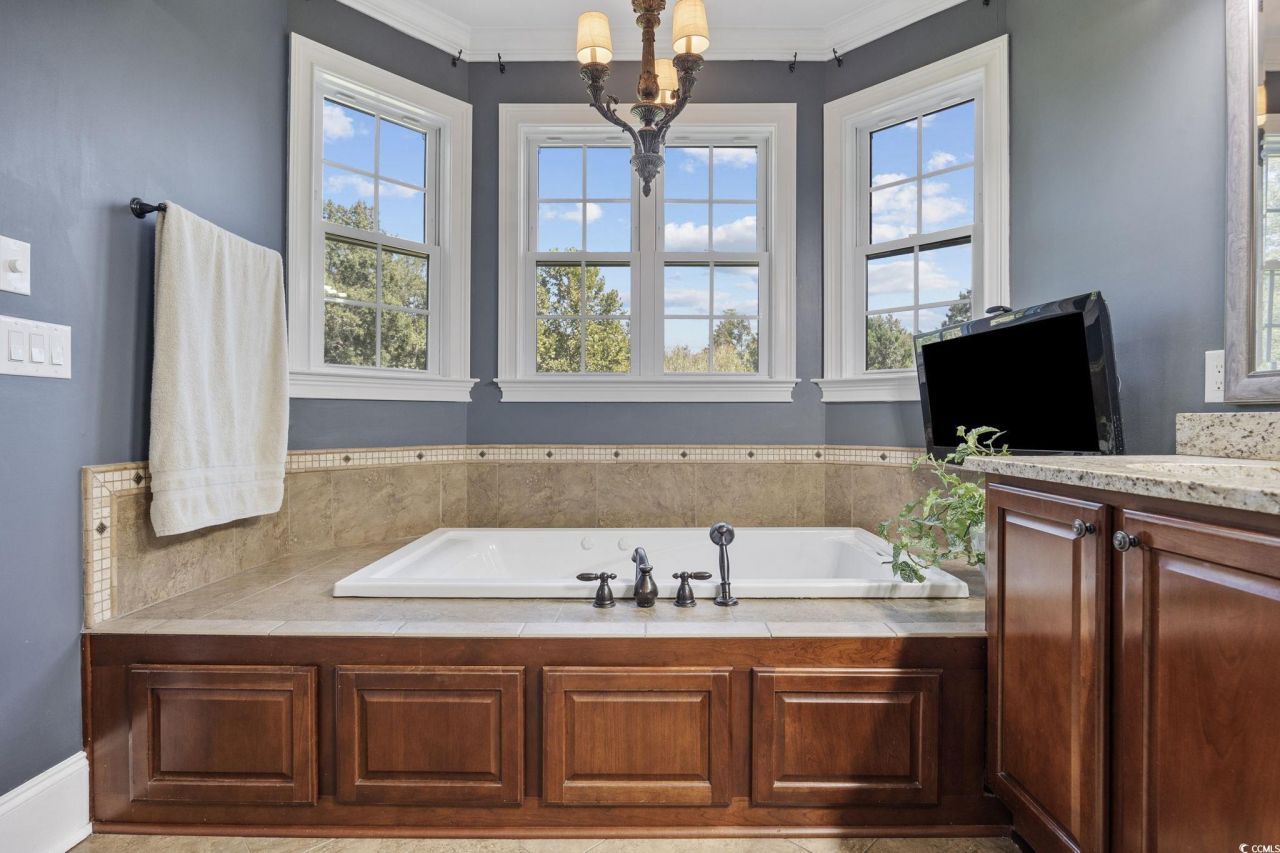 2273 Starduster Ln. Photo 16