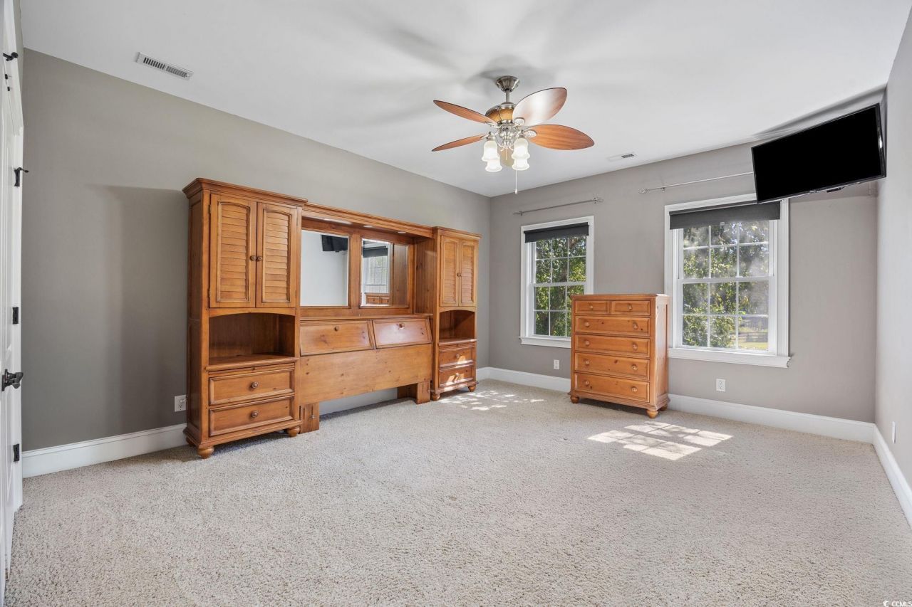 2273 Starduster Ln. Photo 26