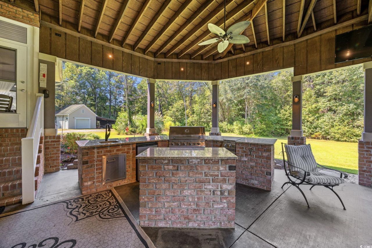 2273 Starduster Ln. Photo 34