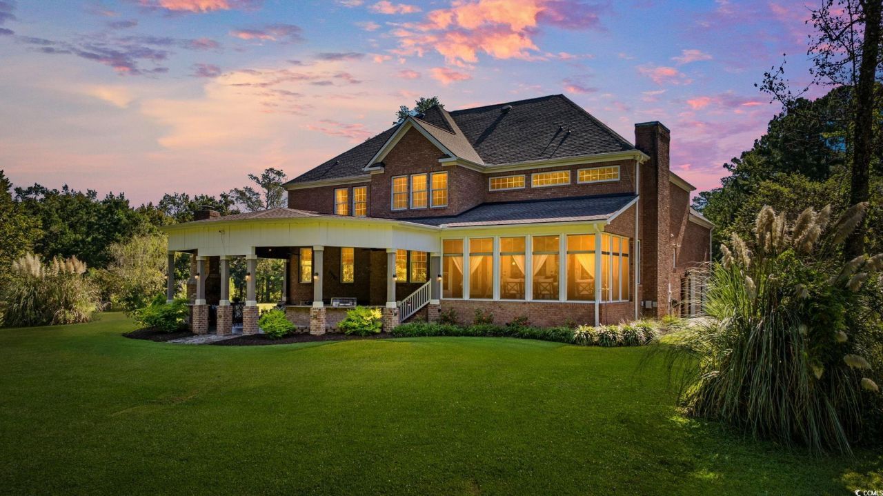 2273 Starduster Ln. Photo 36