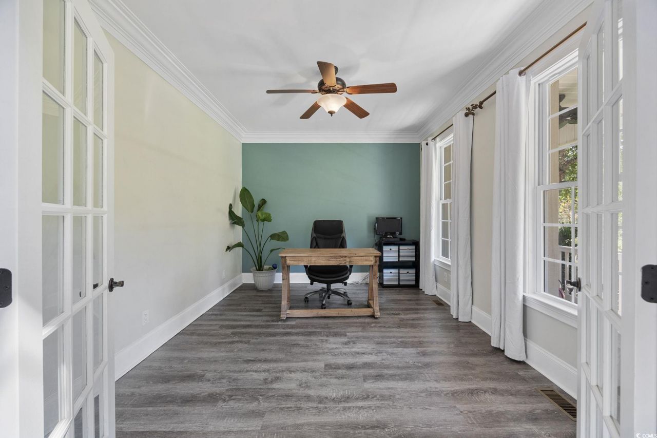 2273 Starduster Ln. Photo 5