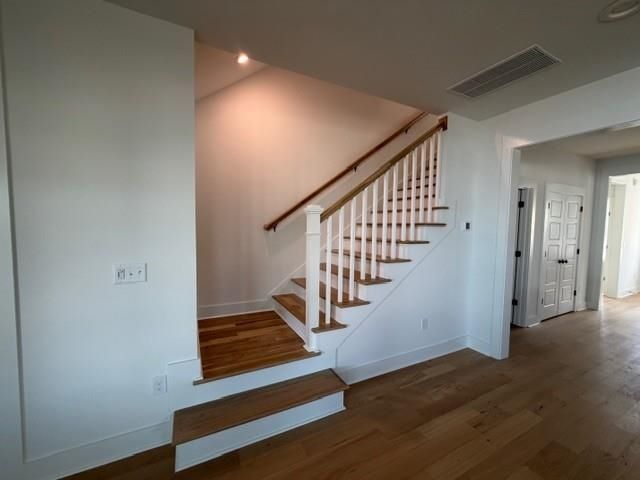 1410 Lancaster Way Photo 25