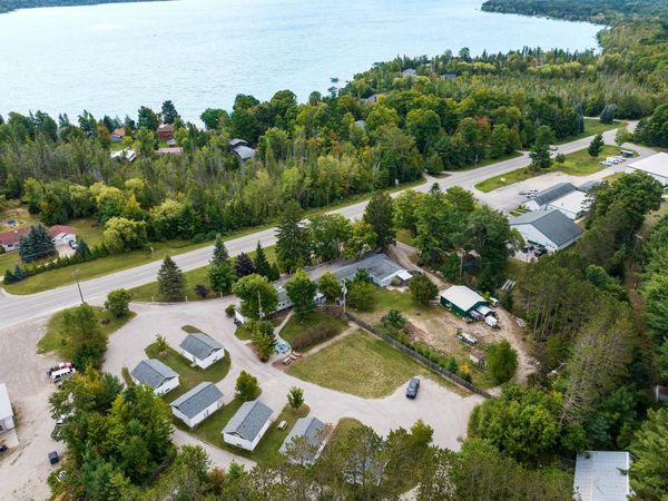 4871 US Highway 31 N, Central Lake, MI 49622