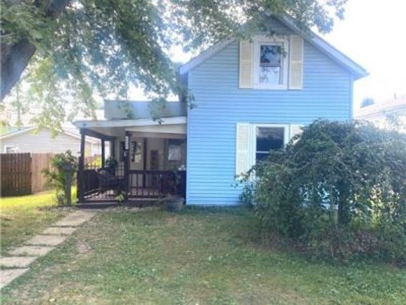 1106 E Walnut Street, Lancaster, OH 43130 Photo 2