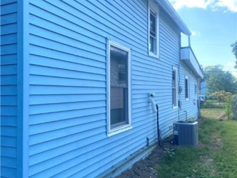 1106 E Walnut Street, Lancaster, OH 43130 Photo 3