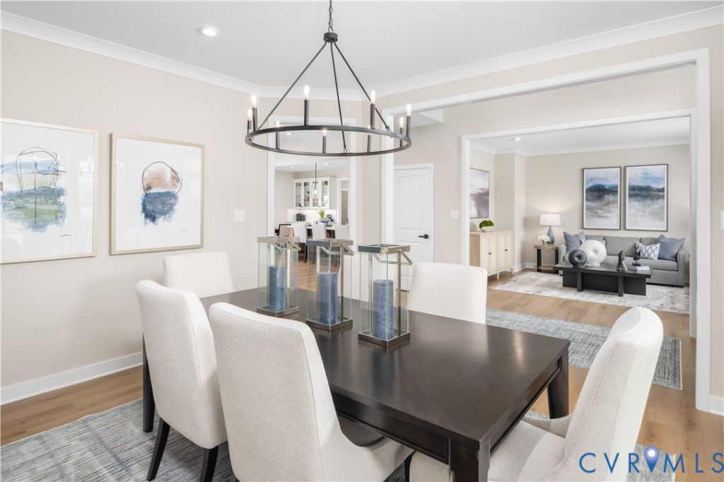 6637 Holly Crest Lane Moseley, VA 23120