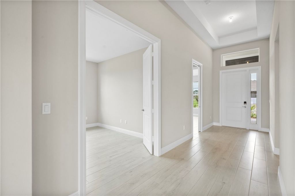 6414 High Pointe Circle, Vero Beach, FL 32967 Photo