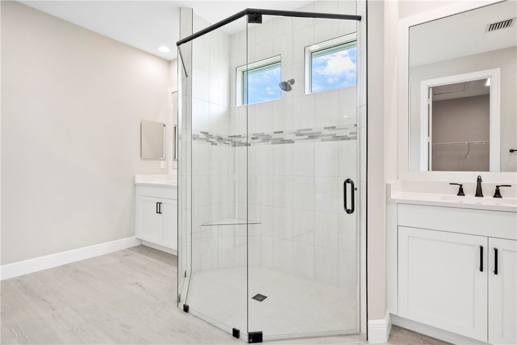 6414 High Pointe Circle, Vero Beach, FL 32967 Photo