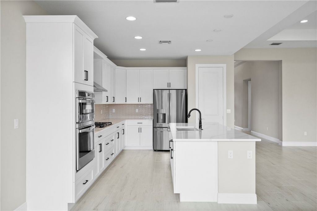 6414 High Pointe Circle, Vero Beach, FL 32967 Photo