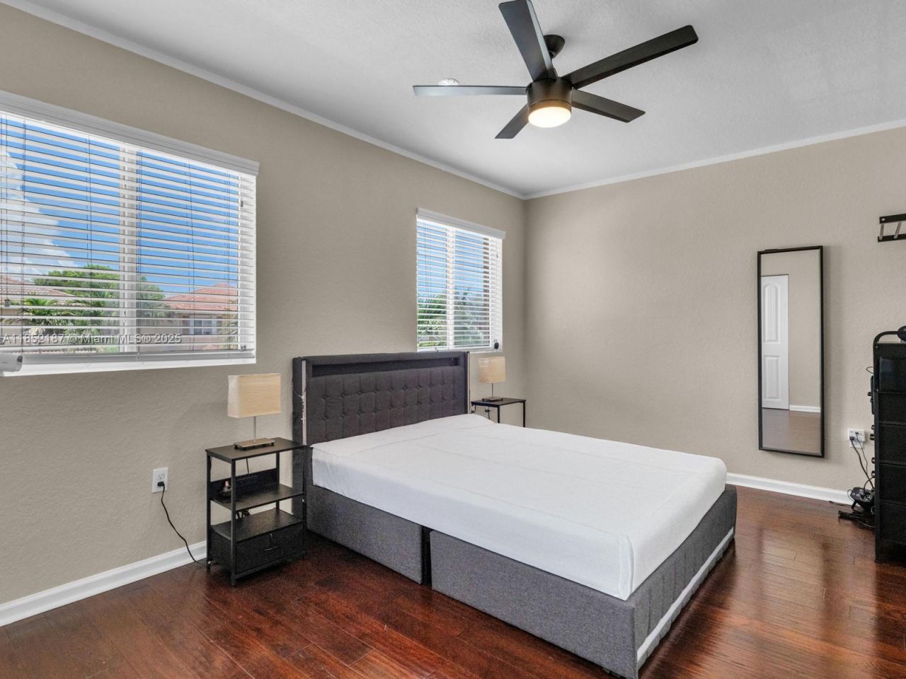 8956 SW 215th Ln, Cutler Bay, FL 33189 Photo