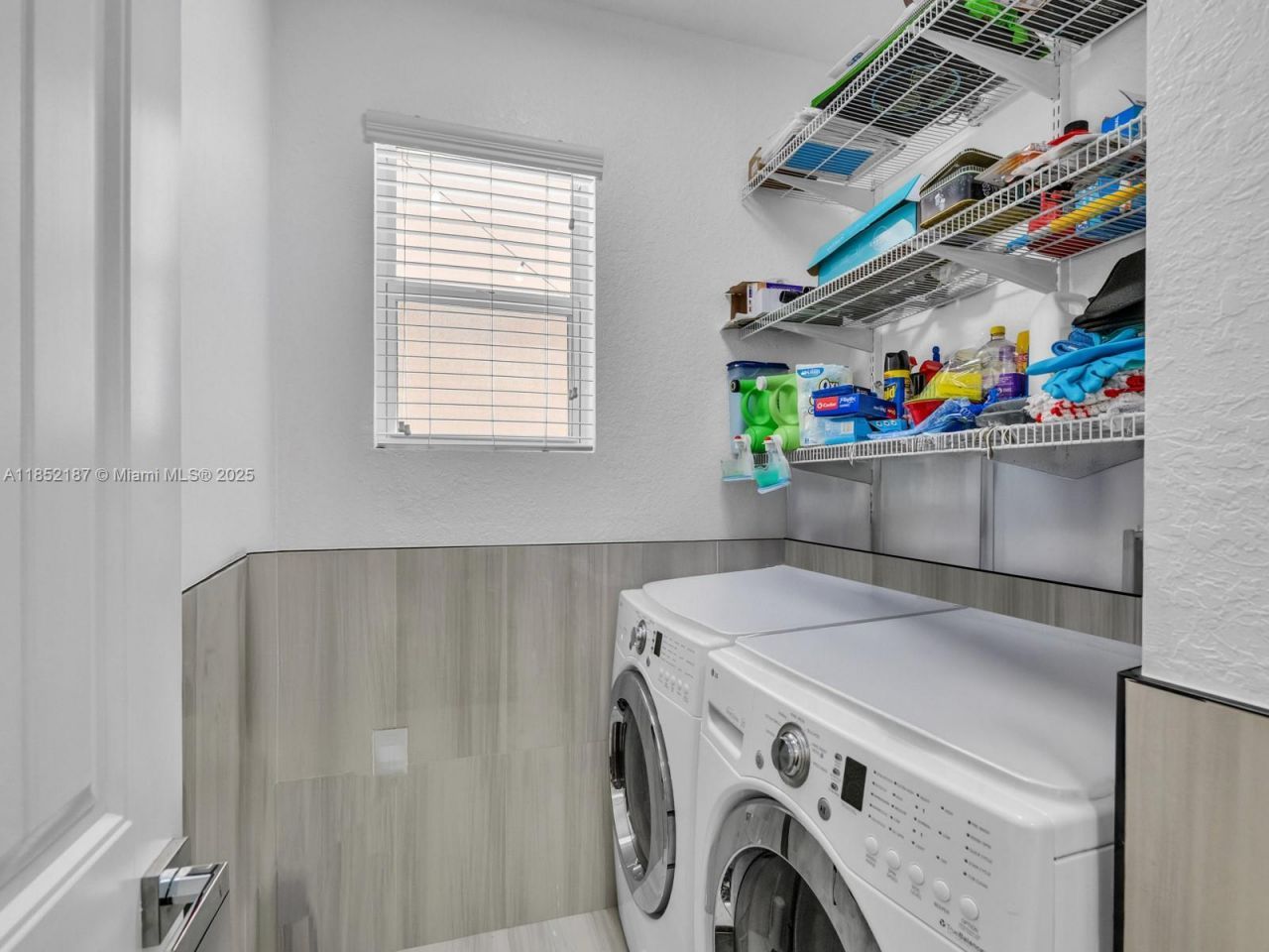 8956 SW 215th Ln, Cutler Bay, FL 33189 Photo