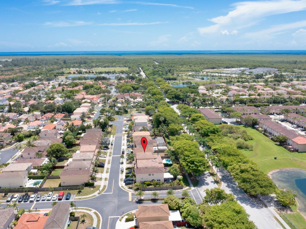 8956 SW 215th Ln, Cutler Bay, FL 33189 Photo