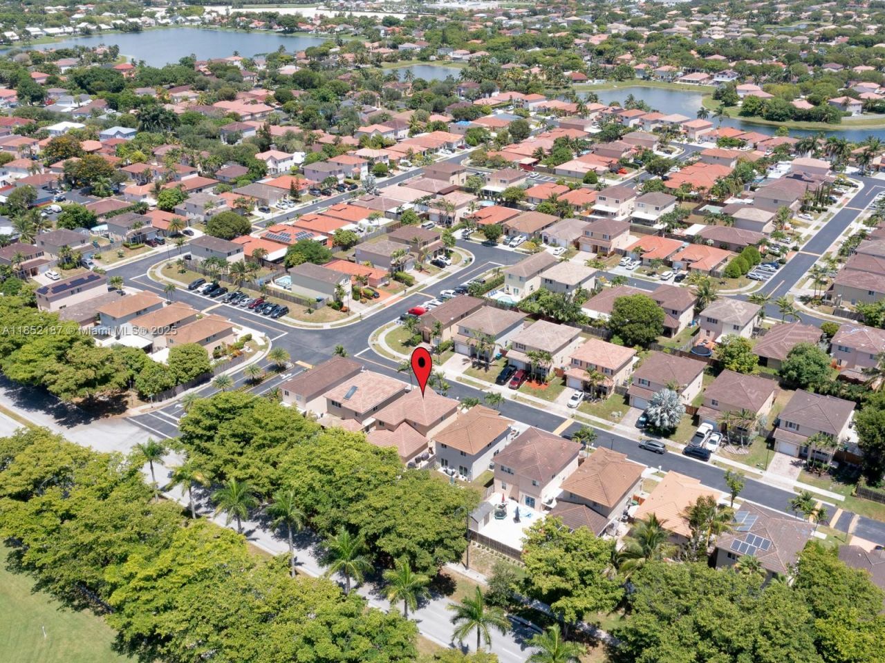 8956 SW 215th Ln, Cutler Bay, FL 33189 Photo