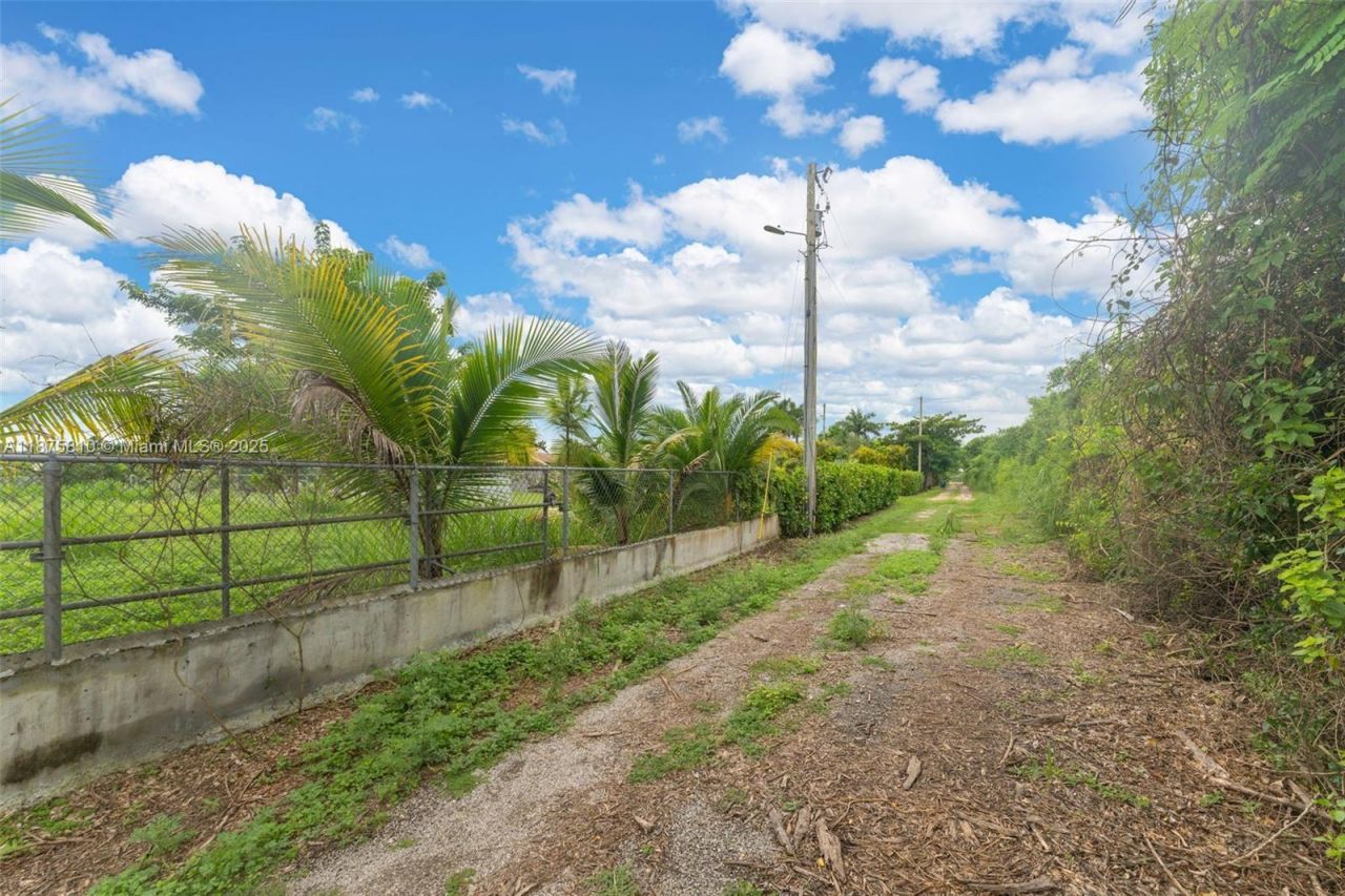 196xx SW 332nd St, Homestead, FL 33034 Photo