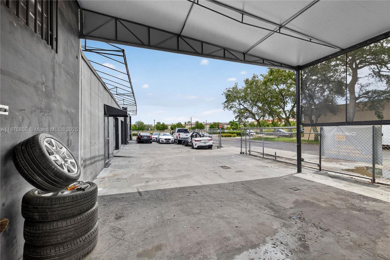 Please Call For Address, Hollywood, FL 33023 Photo