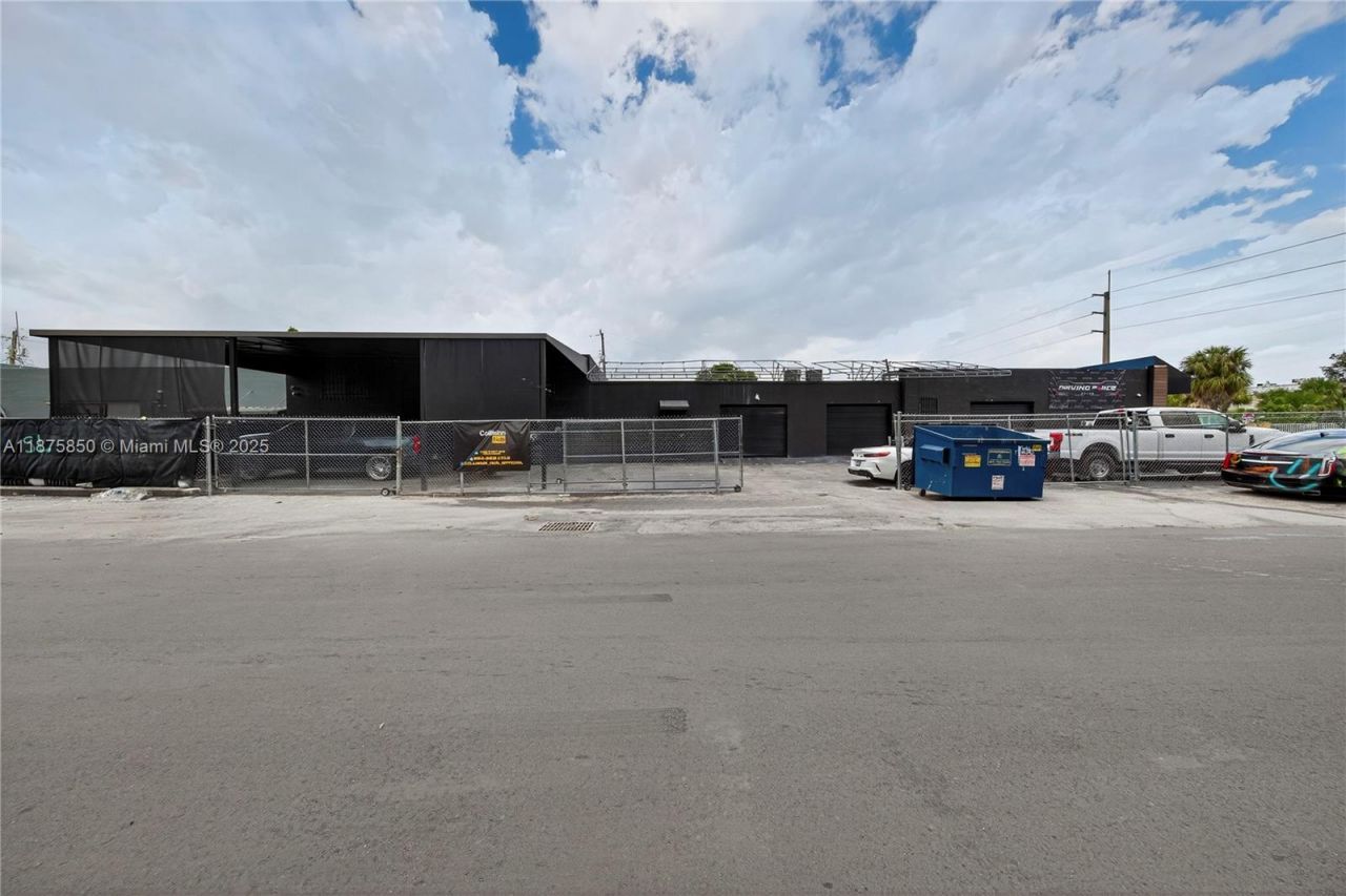 Please Call For Address, Hollywood, FL 33023 Photo