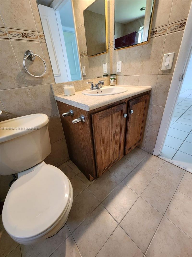 8015 SW 107th Ave, Unit 119, Miami, FL 33173 Photo