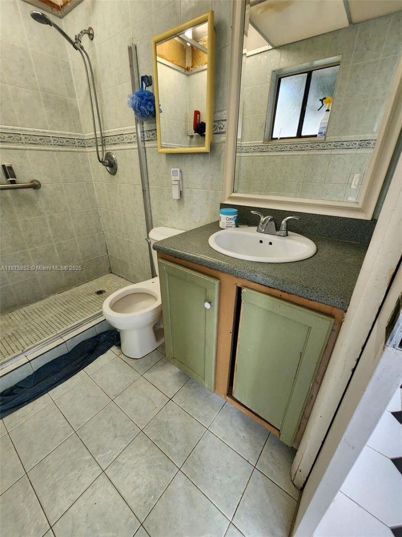 8015 SW 107th Ave, Unit 119, Miami, FL 33173 Photo