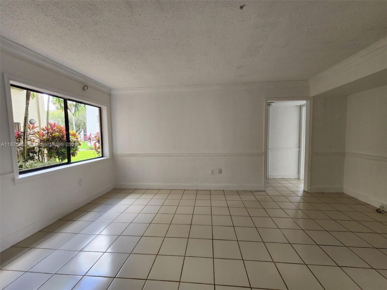 8015 SW 107th Ave, Unit 119, Miami, FL 33173 Photo