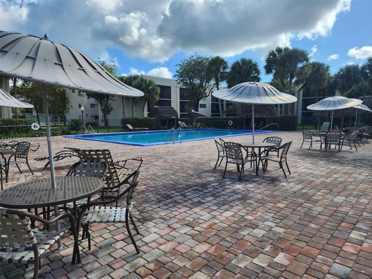 8015 SW 107th Ave, Unit 119, Miami, FL 33173 Photo