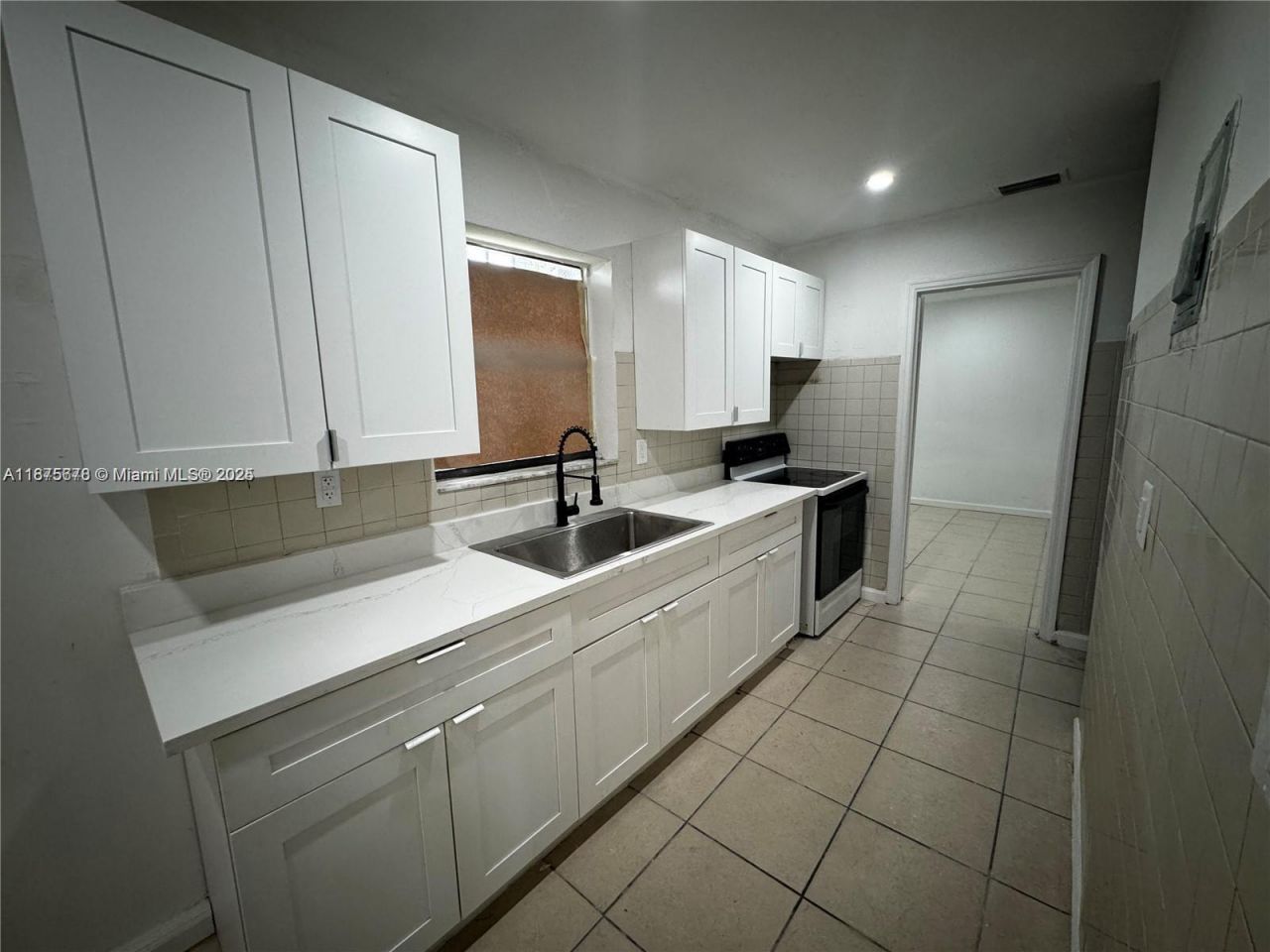2481 NW 13th Ct, Unit 1-2, Fort Lauderdale, FL 33311 Photo