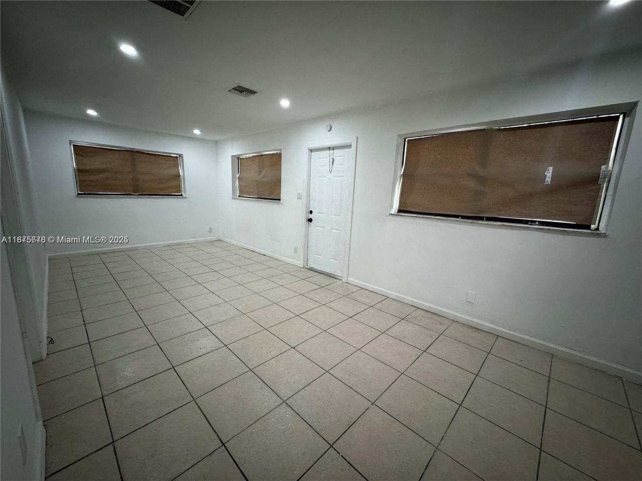2481 NW 13th Ct, Unit 1-2, Fort Lauderdale, FL 33311 Photo