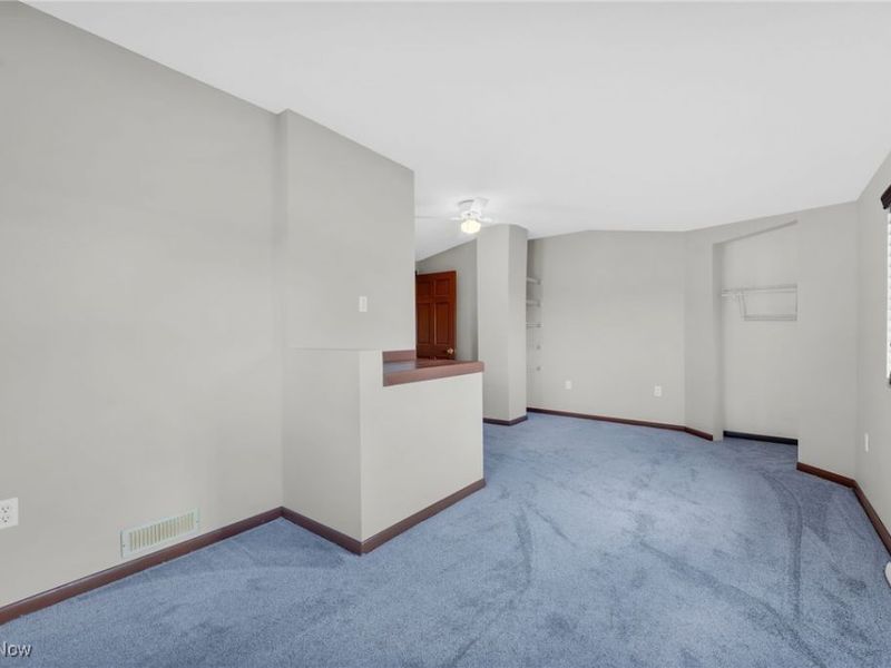 9373 Murray Ridge Road, Elyria, OH 44035 Photo 18