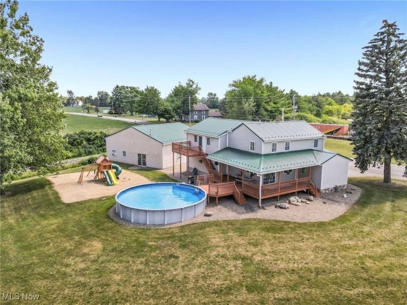 9373 Murray Ridge Road, Elyria, OH 44035 Photo 2