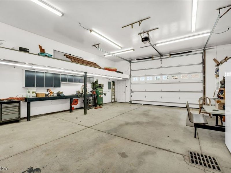 9373 Murray Ridge Road, Elyria, OH 44035 Photo 37