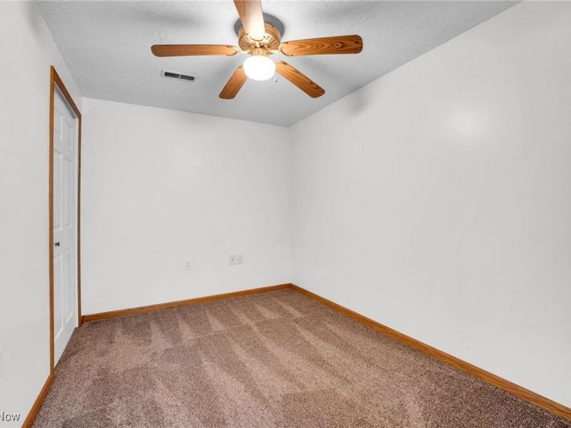 9373 Murray Ridge Road, Elyria, OH 44035 Photo 45