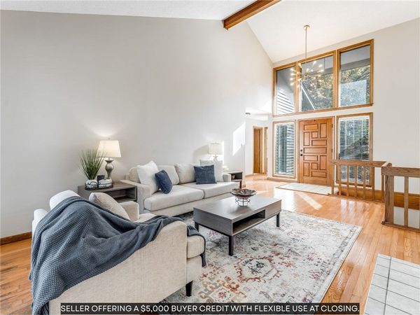 108 Lake Road, Springdale, AR 72764