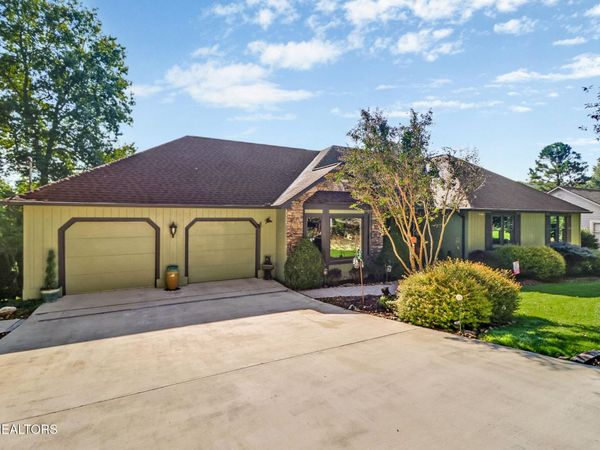 16 Victoria Way, Fairfield Glade, TN 38558