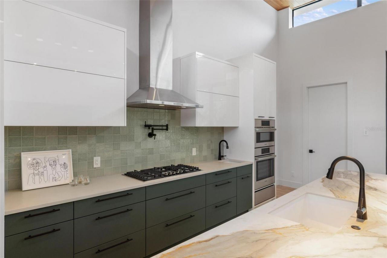 1873 Rose Street, Sarasota, FL 34239 Photo