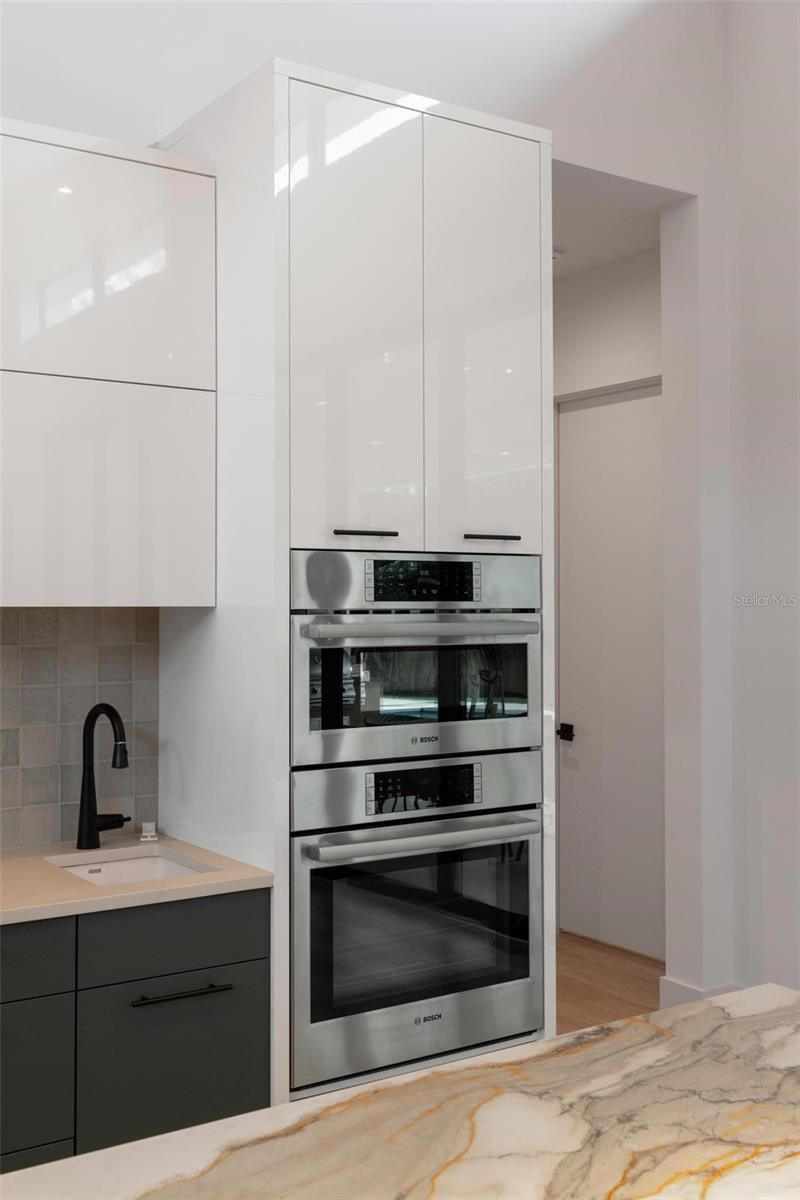 1873 Rose Street, Sarasota, FL 34239 Photo