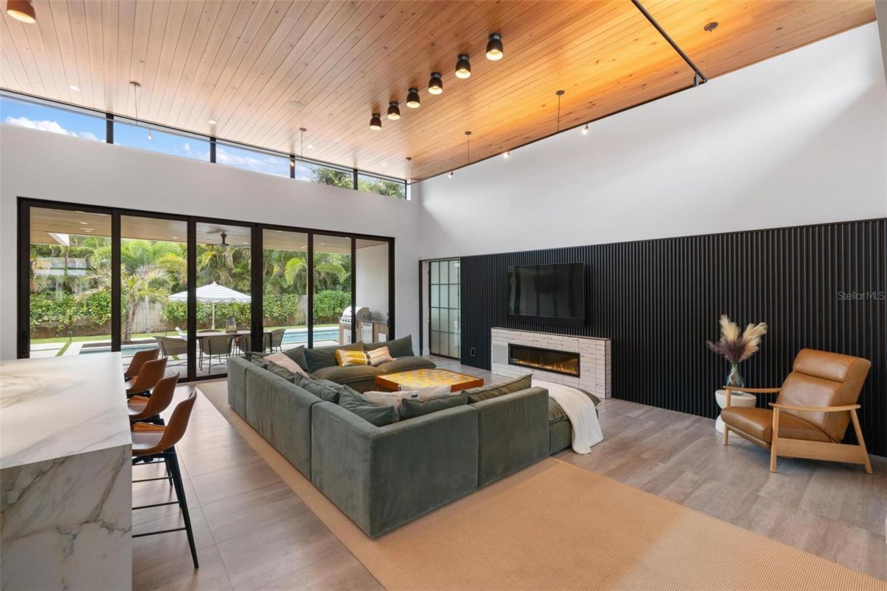 1873 Rose Street, Sarasota, FL 34239 Photo