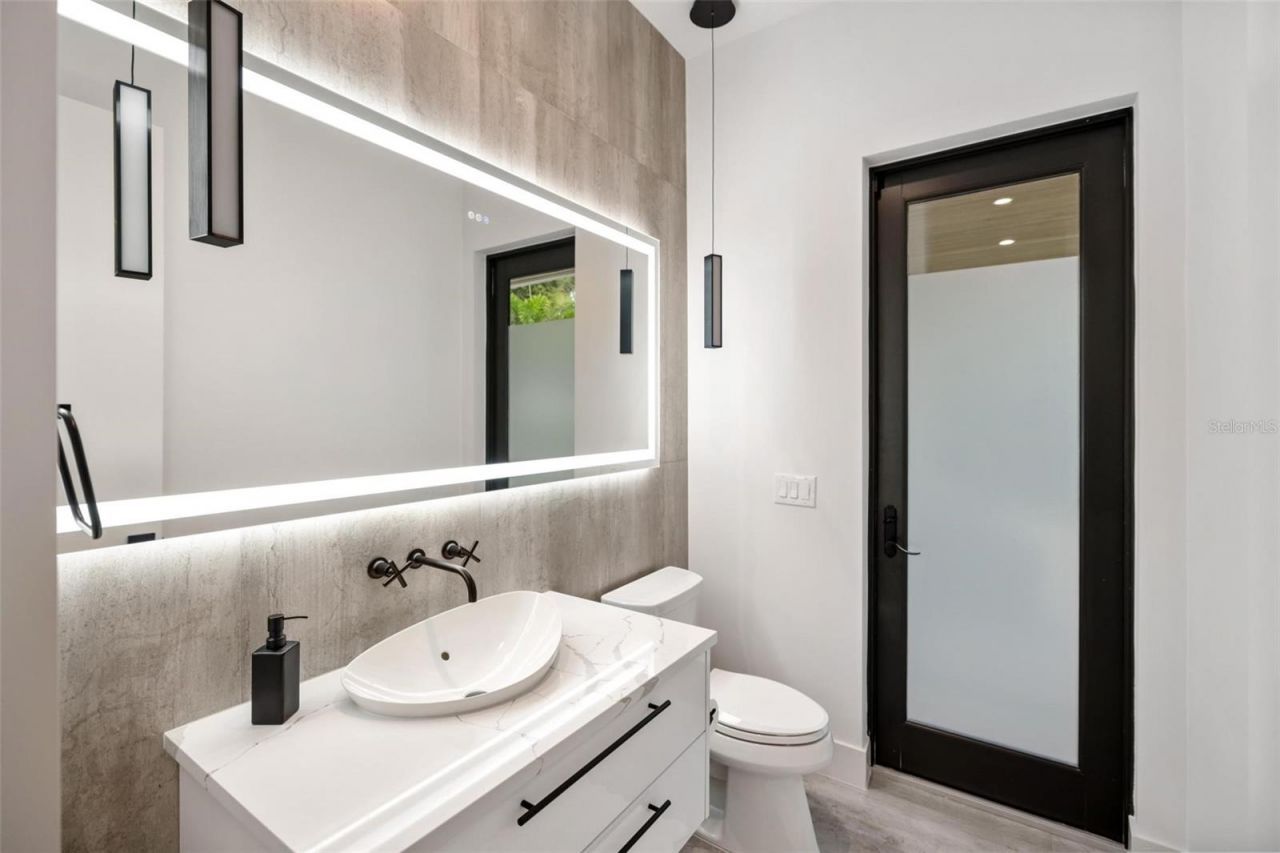 1873 Rose Street, Sarasota, FL 34239 Photo