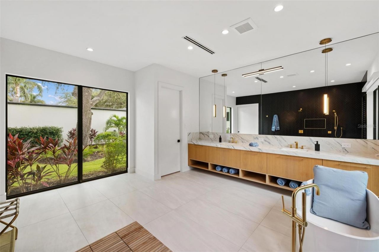 1873 Rose Street, Sarasota, FL 34239 Photo