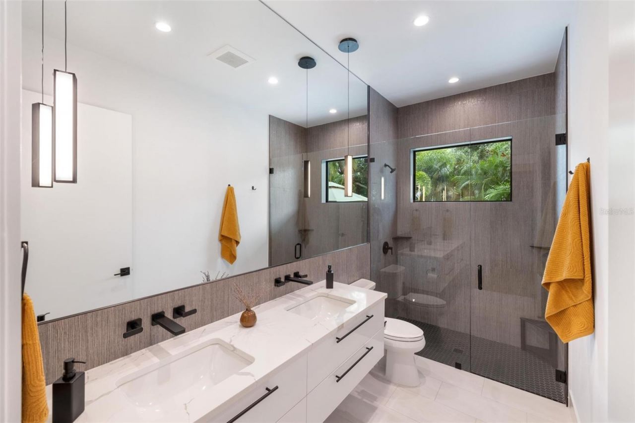 1873 Rose Street, Sarasota, FL 34239 Photo