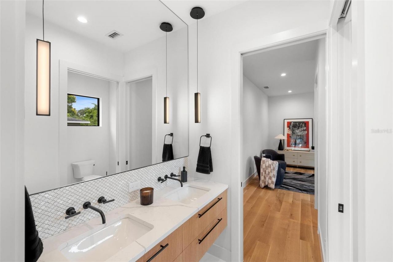 1873 Rose Street, Sarasota, FL 34239 Photo