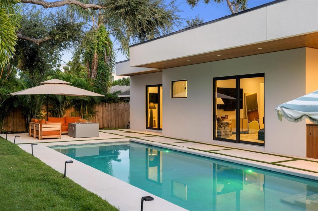 1873 Rose Street, Sarasota, FL 34239 Photo