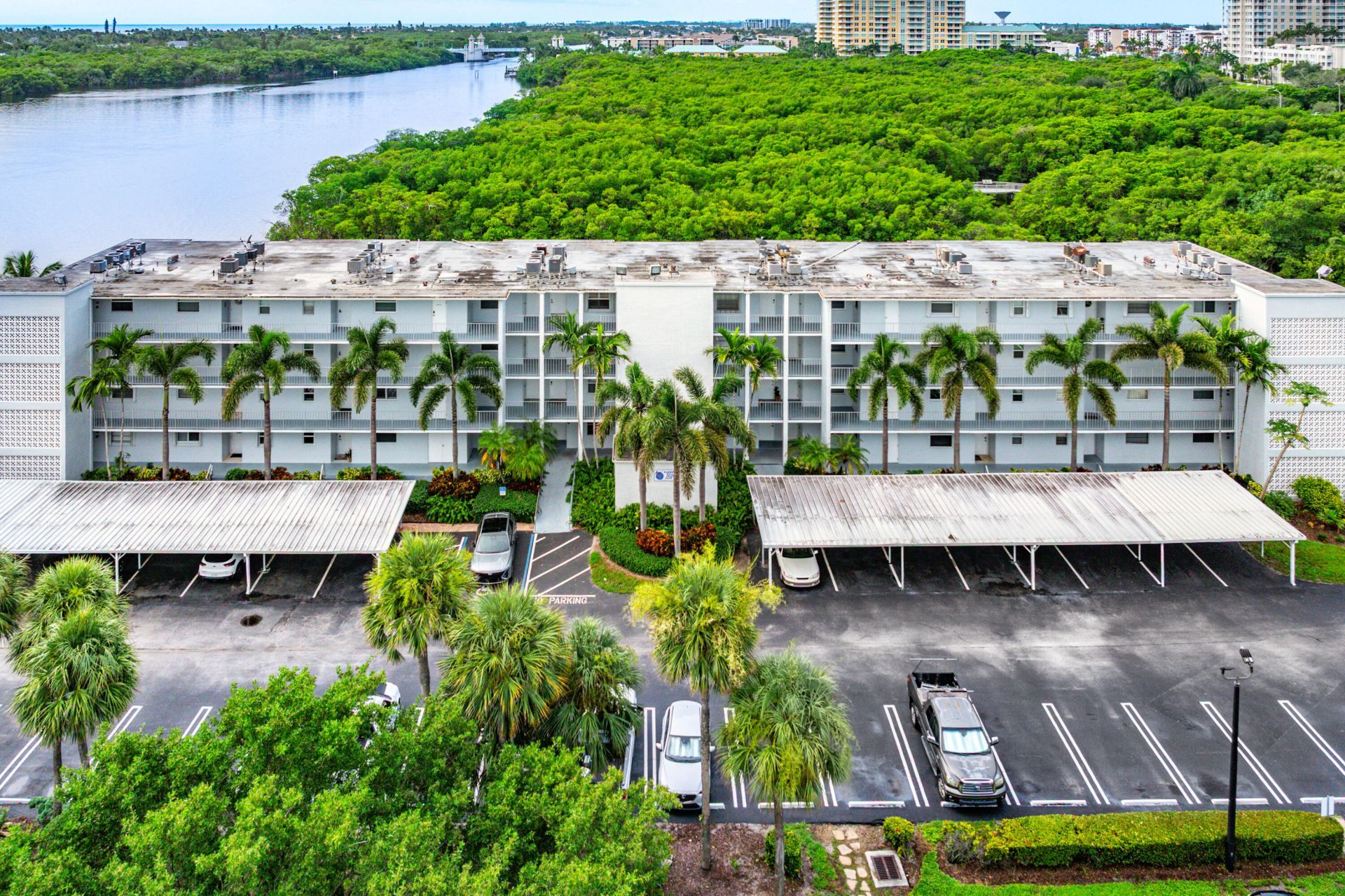 689 NE 6th Court, Unit 4050, Boynton Beach, FL 33435 Photo