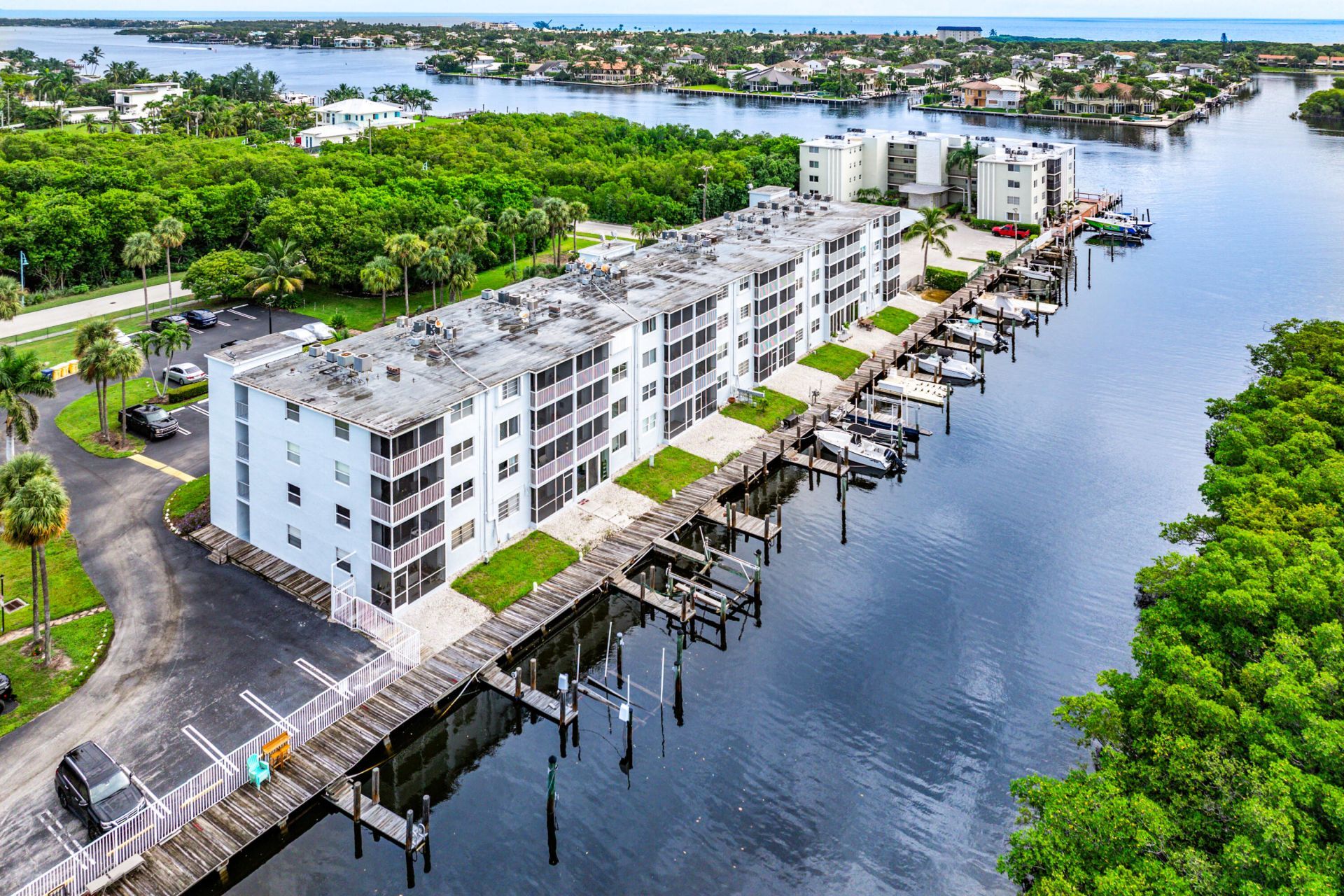 689 NE 6th Court, Unit 4050, Boynton Beach, FL 33435 Photo