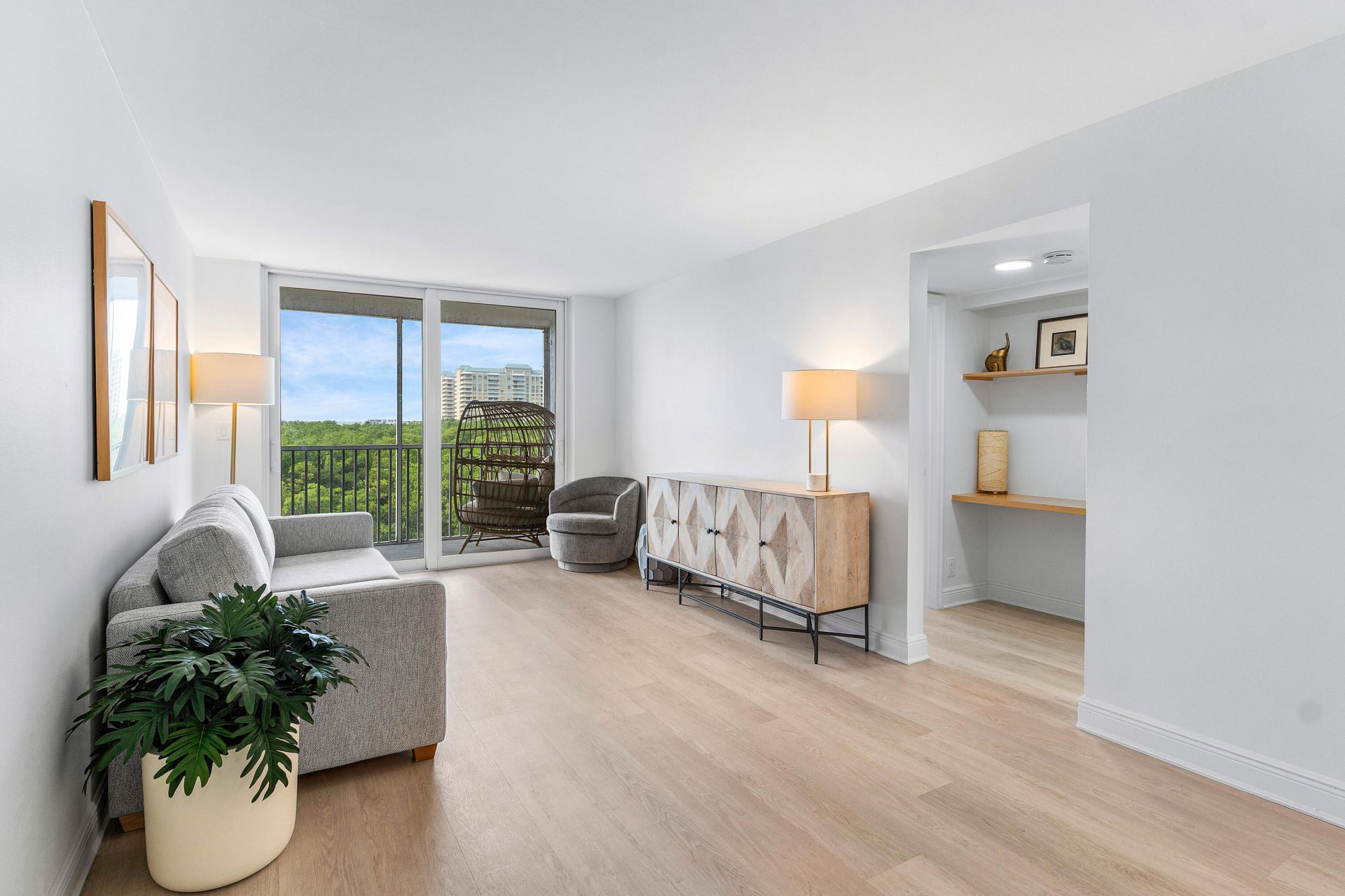 689 NE 6th Court, Unit 4050, Boynton Beach, FL 33435 Photo